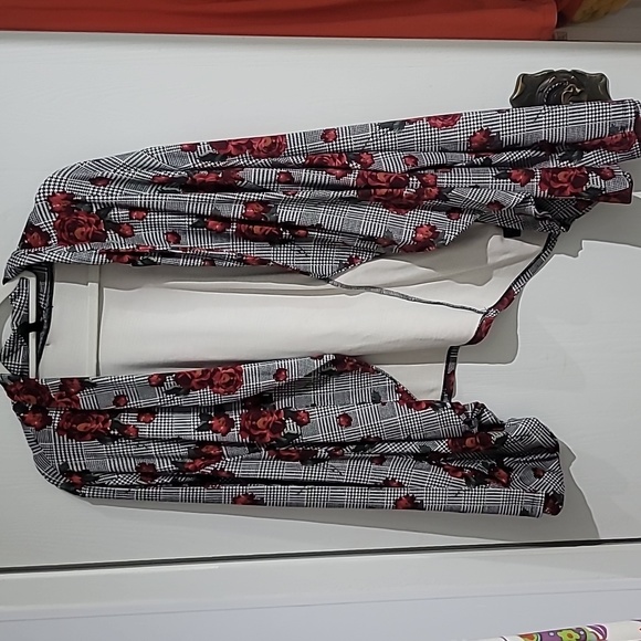 Rose Pattern Shawl Collar Blazer - Picture 1 of 3